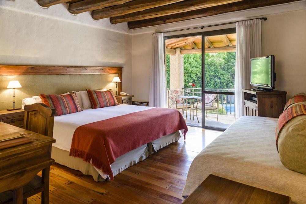 Lares De Chacras Hotell Chacras de Coria Exteriör bild